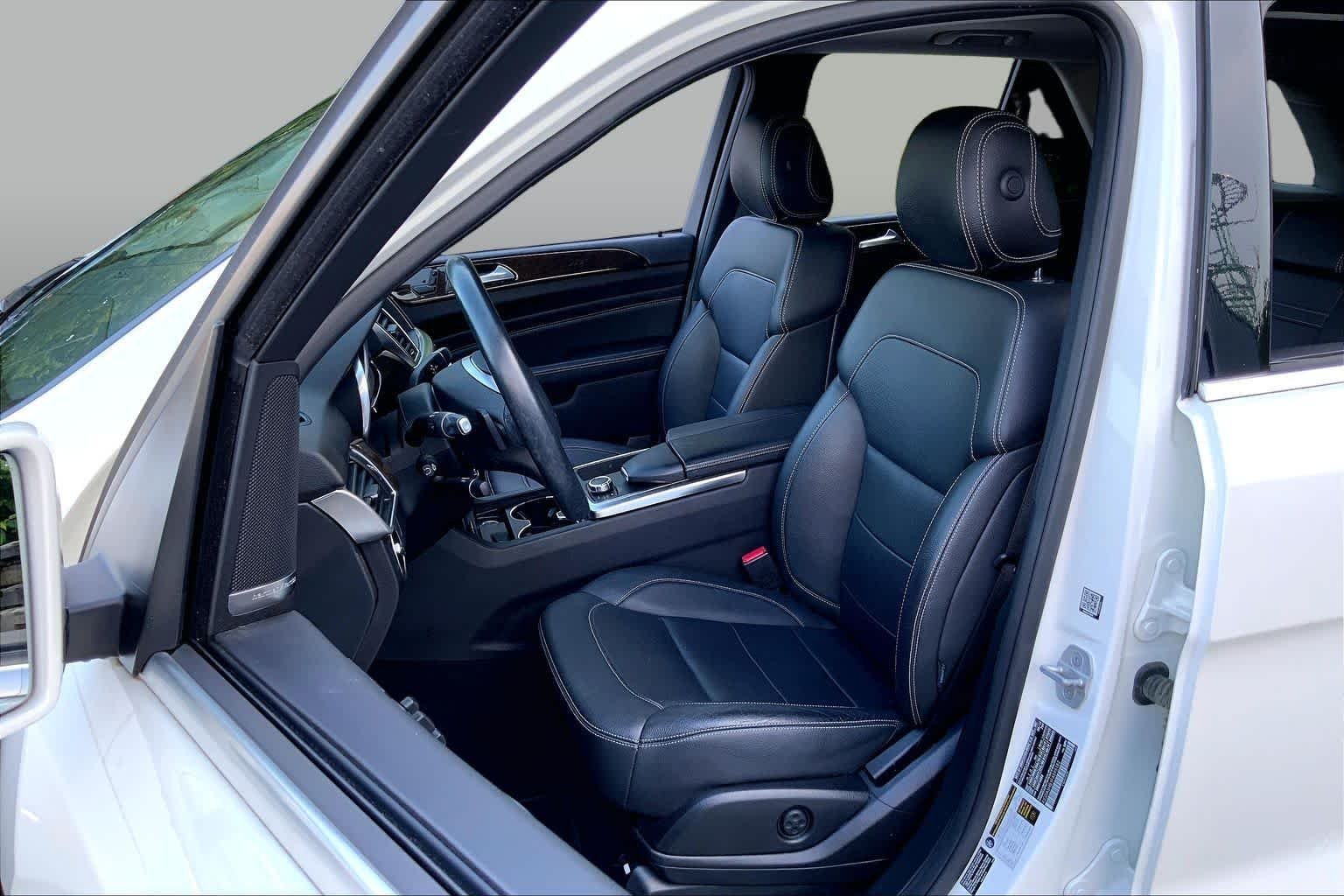 Used 2015 designo Diamond White Metallic Mercedes-Benz ML 350 image 9