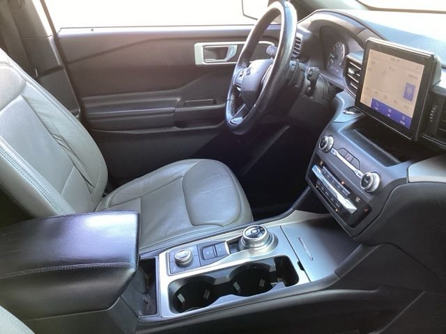 Used 2020 White Ford XLT image 21