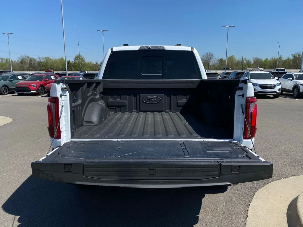 Used 2024 White Ford Raptor image 30