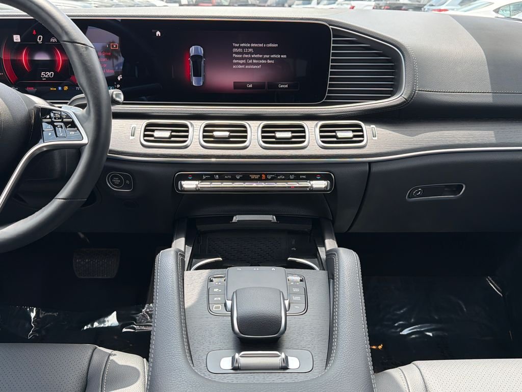 Used 2025 Black Mercedes-Benz GLS 450 image 17
