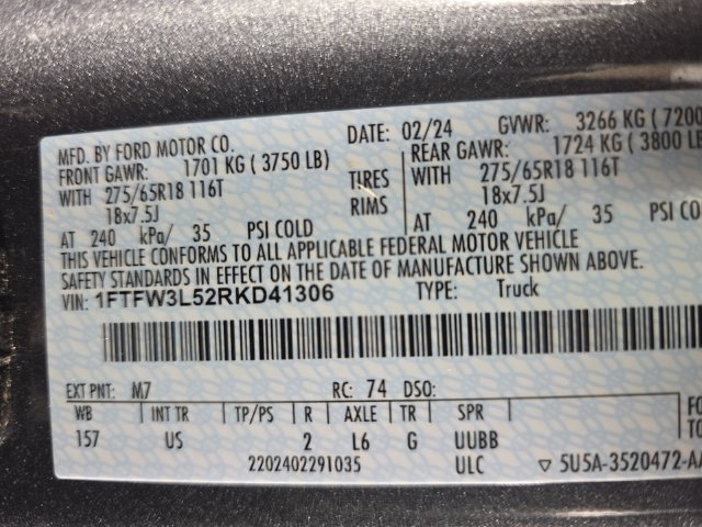 Used 2024 Gray Metallic Ford XLT image 18