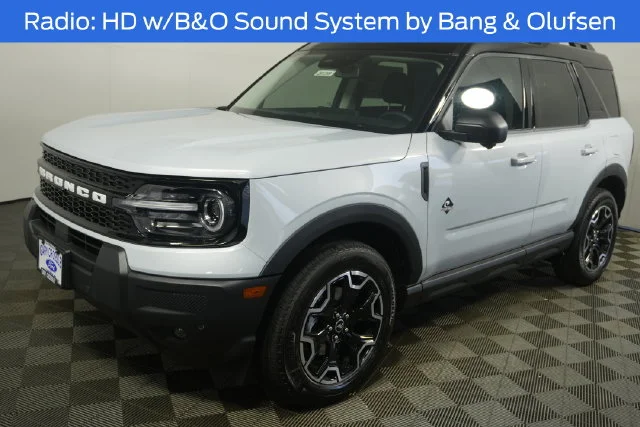 New 2026 Space White Metallic Ford Outer Banks® image 7
