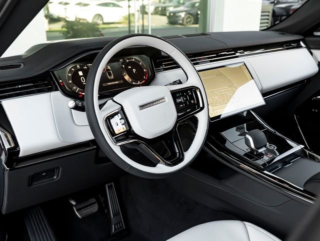 New 2026 Borasco Grey LAND ROVER Dynamic SE image 16