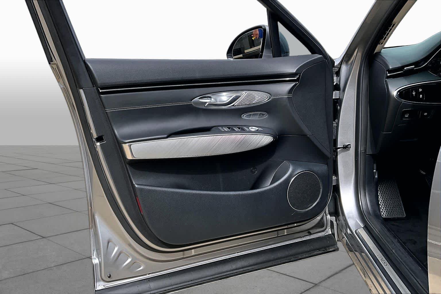 Used 2023 Savile Silver Genesis Advanced image 21