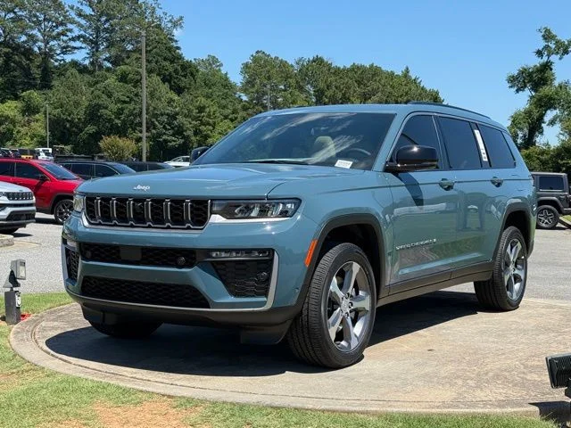 New 2026 Steel Blue Exterior Paint Jeep Limited image 3