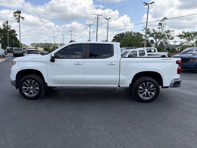 Used 2025 Summit White Chevrolet LT image 8