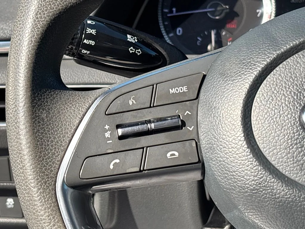 Used 2023 Gray Hyundai SEL image 20