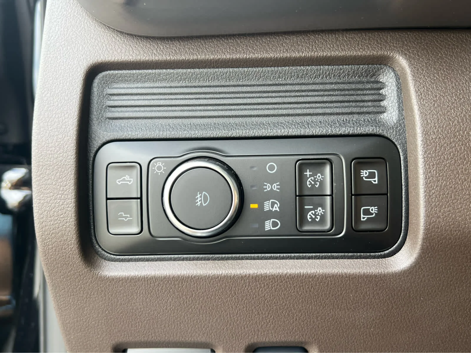 New 2026 Agate Black Metallic Ford F-350® King Ranch® image 31