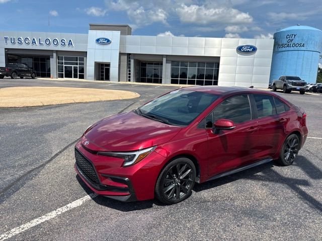 Used 2024 Red Toyota SE image 4