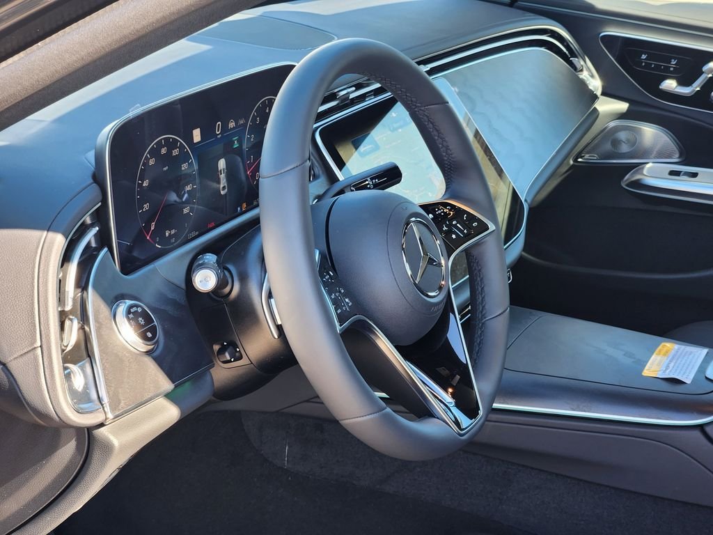 2026 Mercedes-Benz E-Class E350 - Photo 13