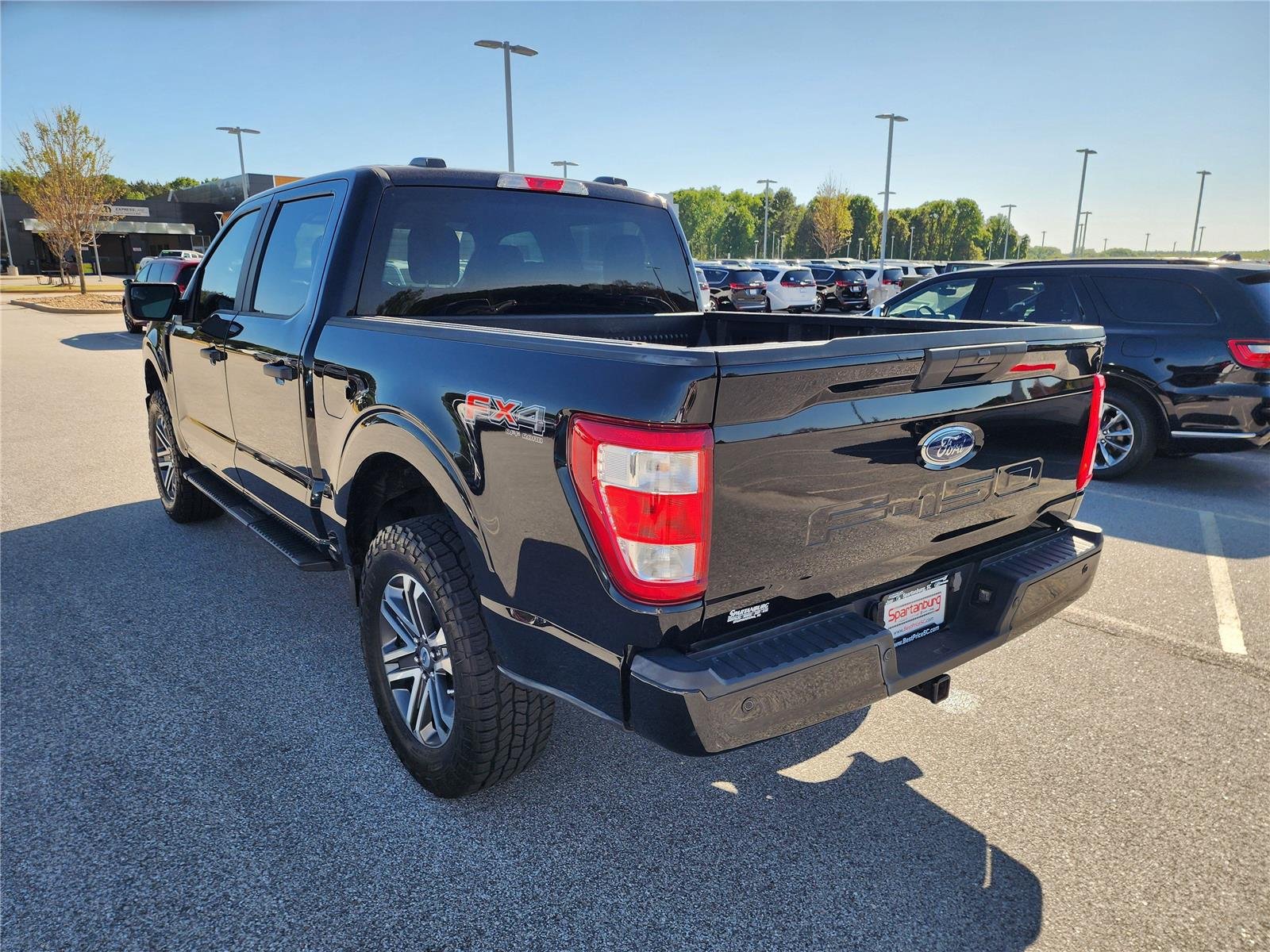 Used 2023 Agate Black Metallic Ford XL image 4