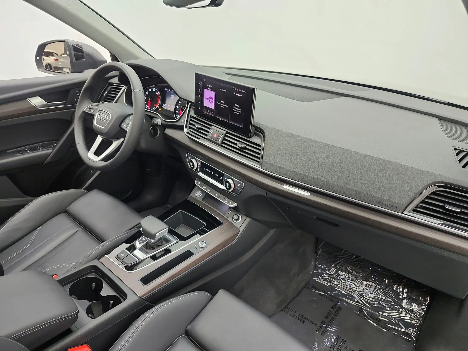 Used 2024 Daytona Gray Pearl Effect Audi S line Premium 45 TFSI quattro image 38