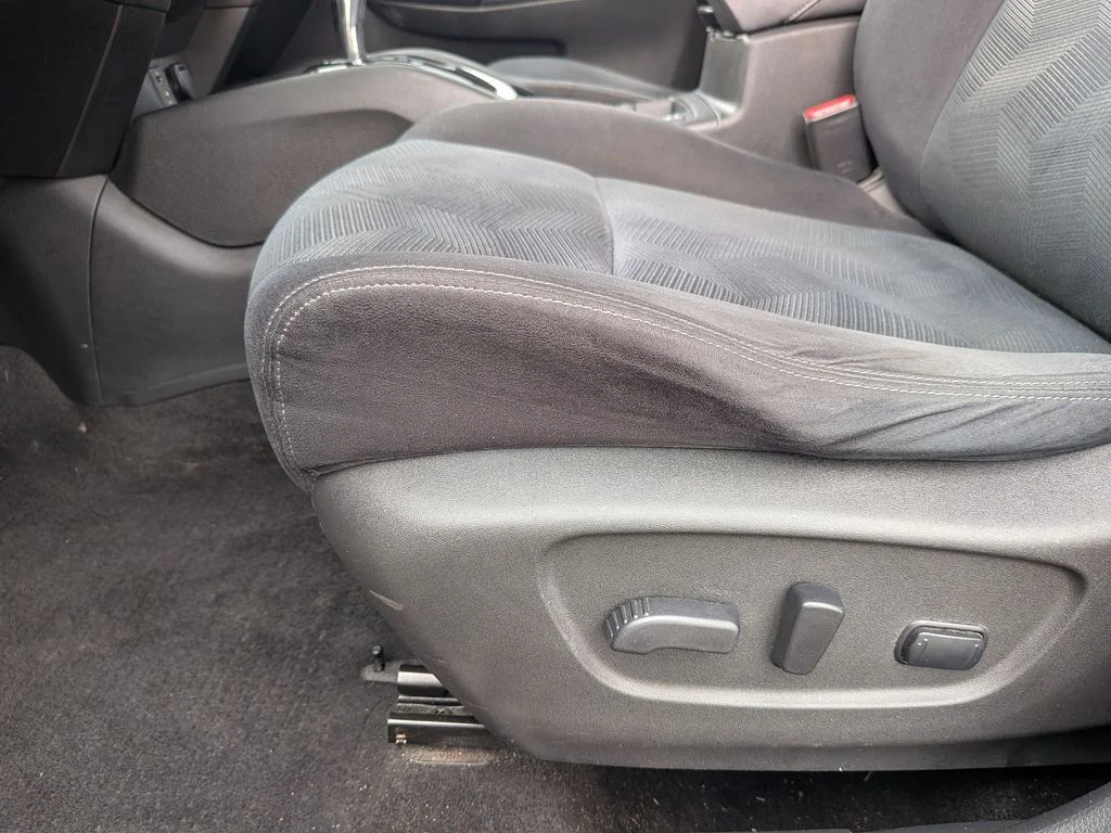 Used 2016 Black Nissan SV image 12