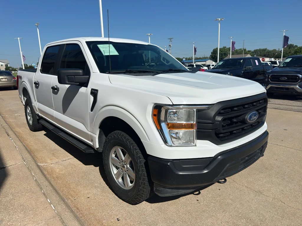 Used 2022 Oxford White Ford XL image 2