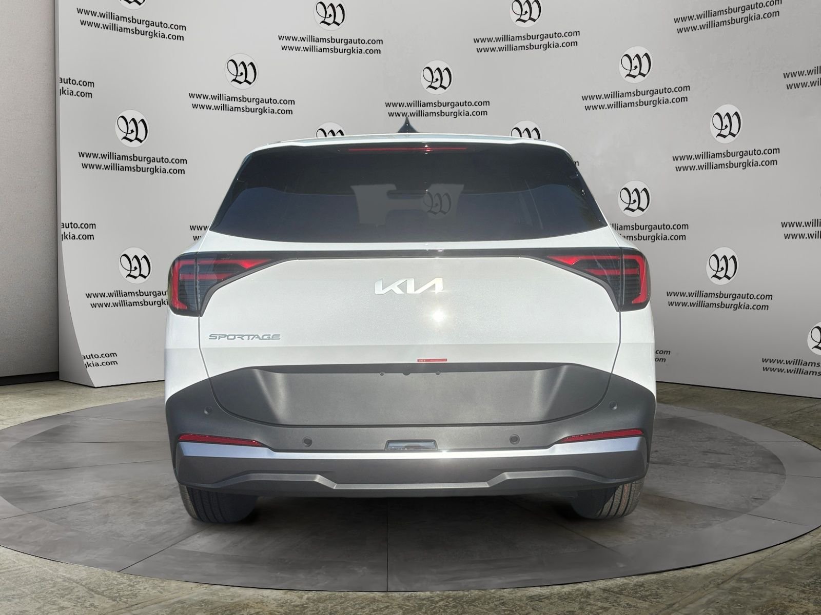 New 2026 Glacial White Pearl Kia LX image 4