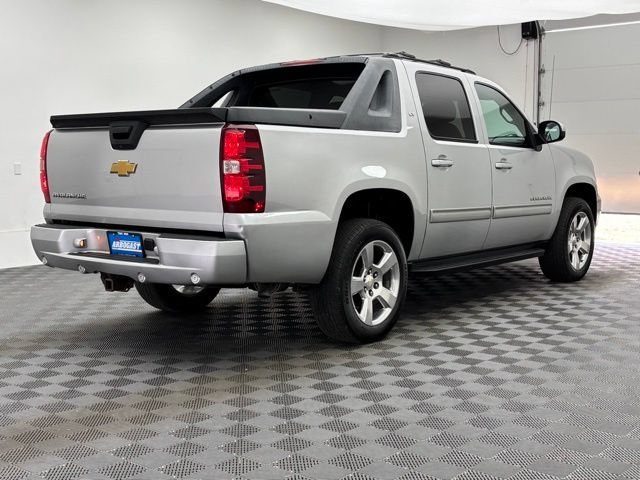 Used 2012 SILVER ICE METALLIC Chevrolet LT image 8