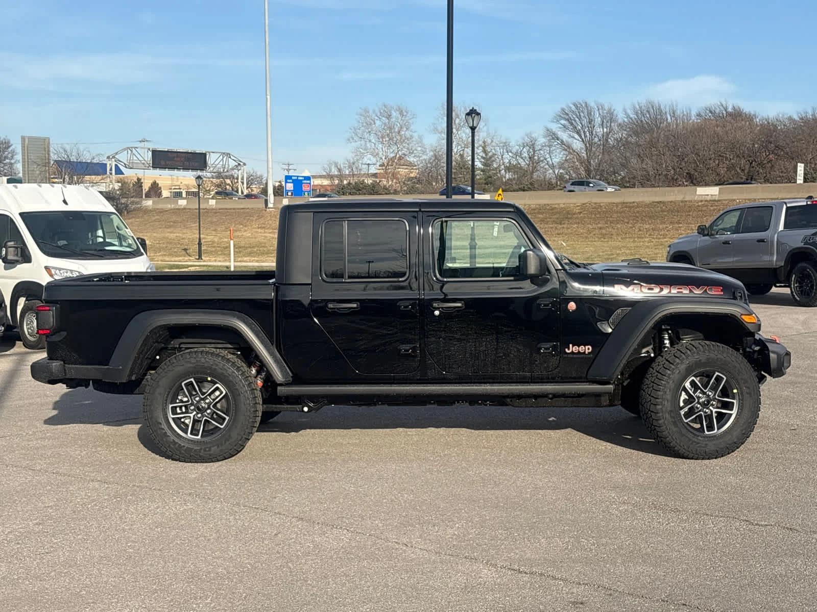 New 2026 Black Clear-Coat Exterior Paint Jeep Mojave image 10