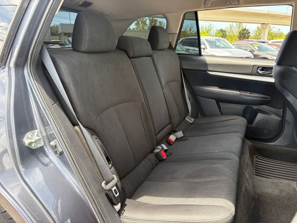 2014 Subaru Outback 2.5i Premium - Photo 14