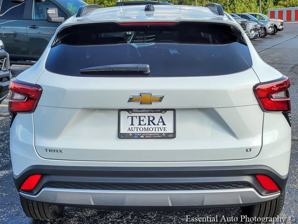 2026 Chevrolet Trax LT - Photo 5