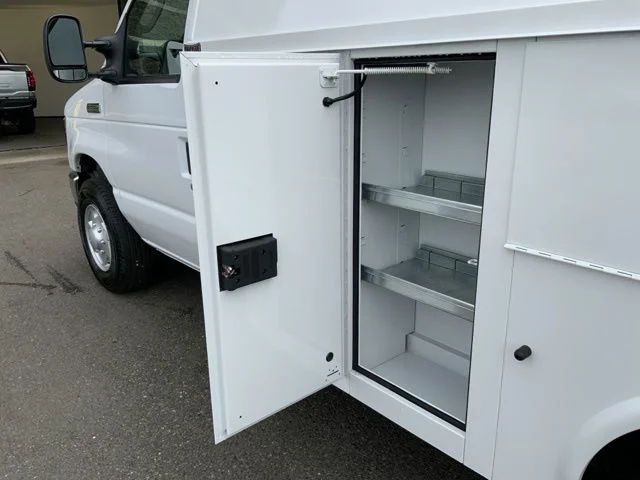 2025 Ford E-Series Cutaway Base - Photo 12