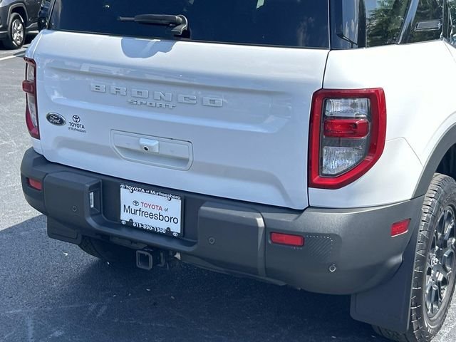 Used 2025 White Ford Badlands image 11