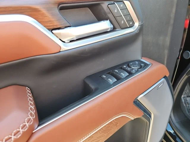 2026 GMC Sierra 3500HD Denali Ultimate - Photo 25