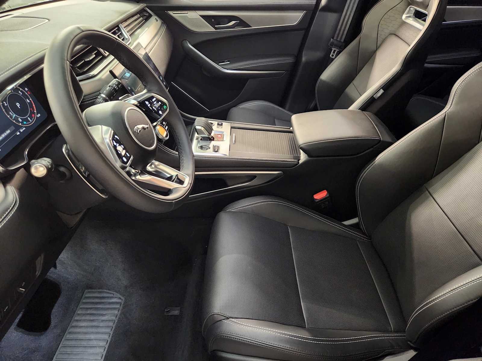 New 2026 Santorini Black Jaguar R-Dynamic S image 14