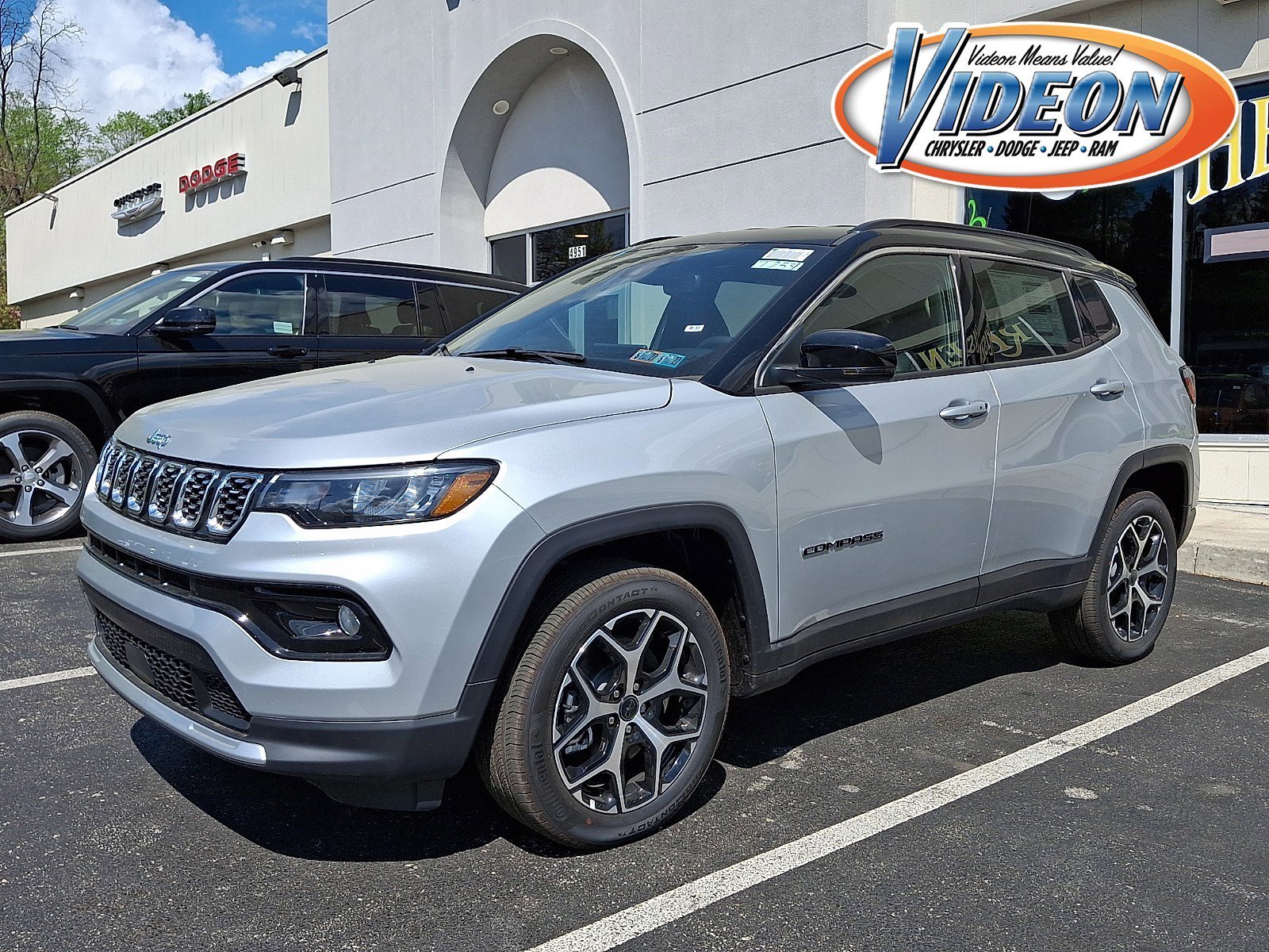 2026 Jeep Compass Limited 4X4's photo