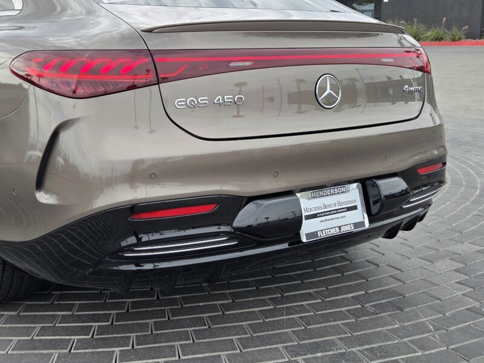 Certified Used 2024 Sonoran Brown Metallic Mercedes-Benz EQS 450 image 4