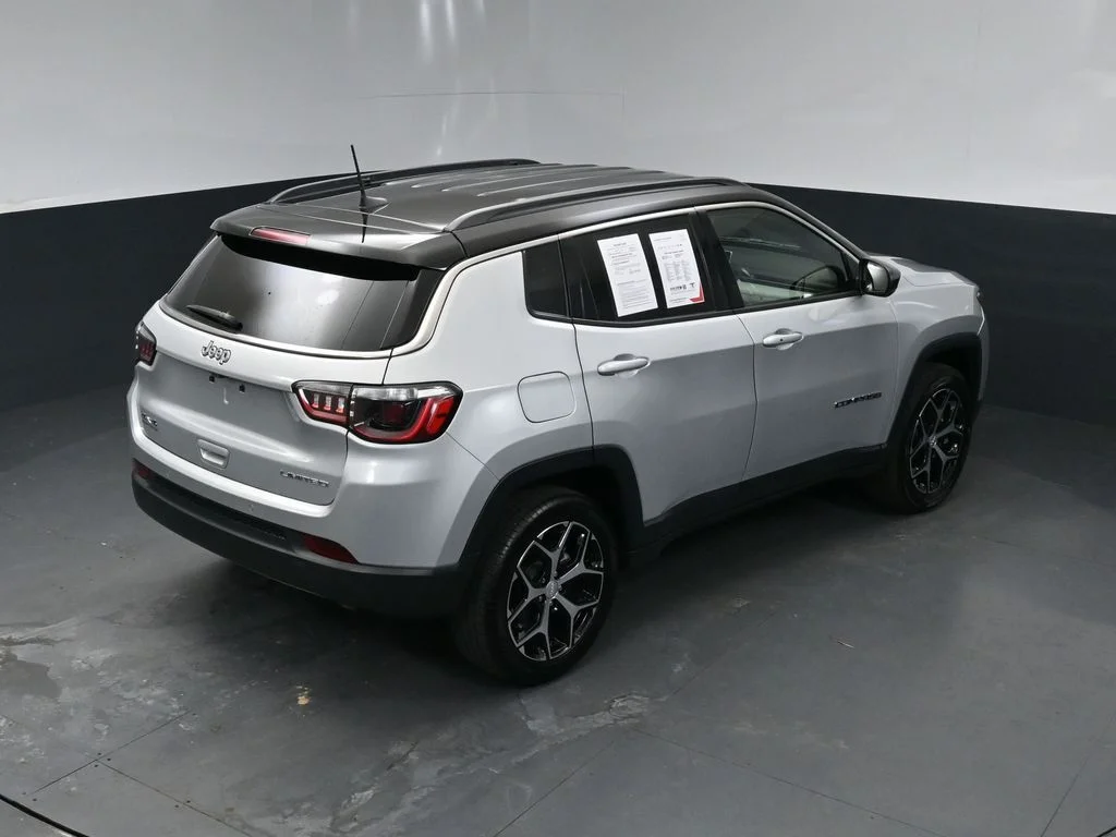 Certified Used 2024 Silver Jeep Limited image 41