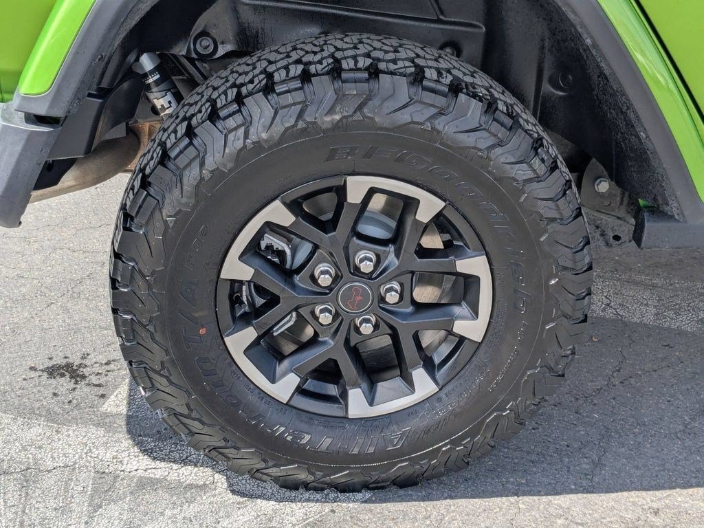 Used 2025 Mojito Clearcoat Jeep Rubicon image 13
