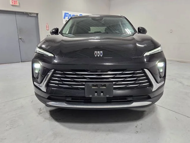 Used 2024 Black Buick Preferred image 2