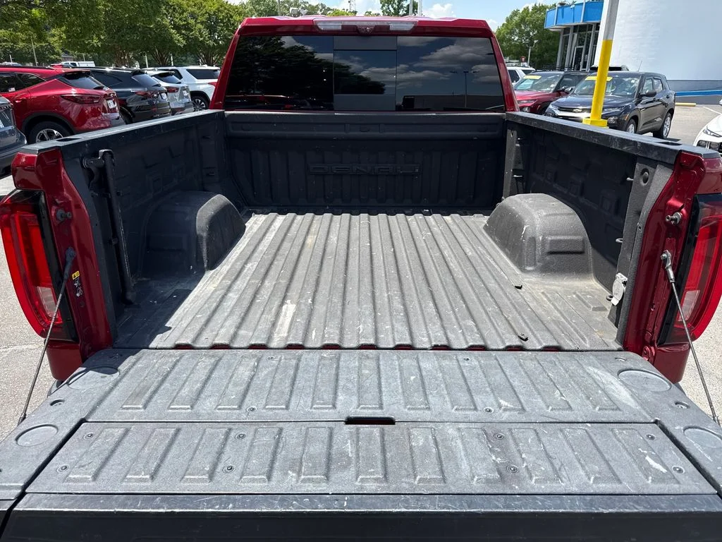 Used 2021 Red GMC Denali image 28
