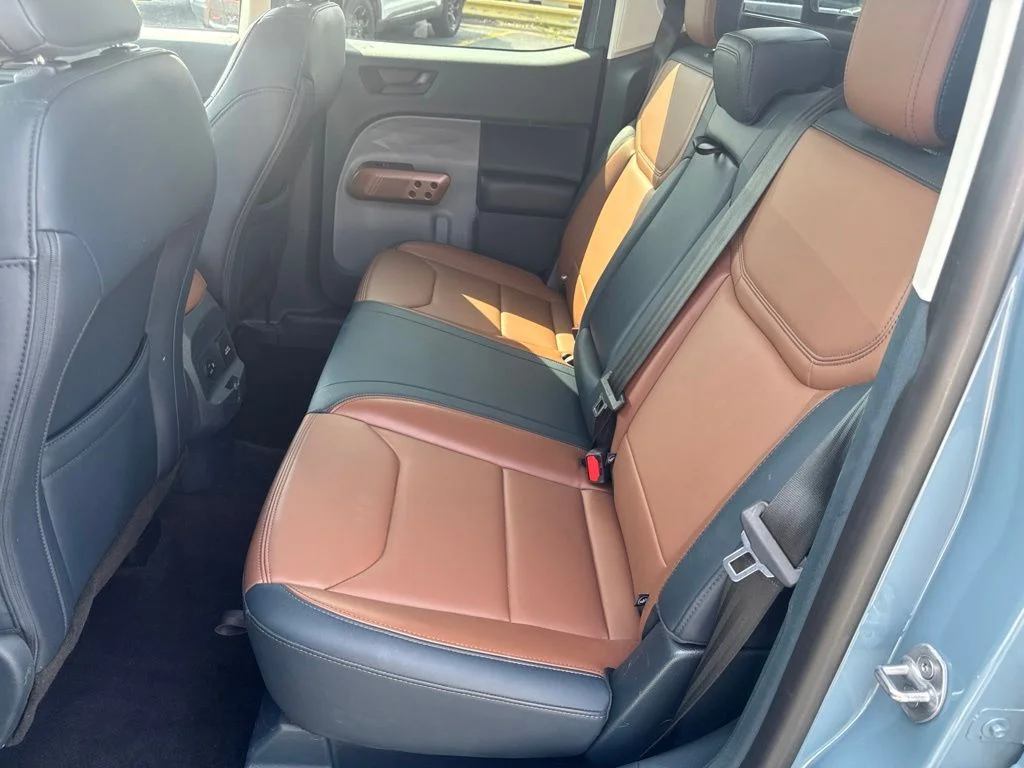 Used 2022 Area 51 Ford Lariat image 27