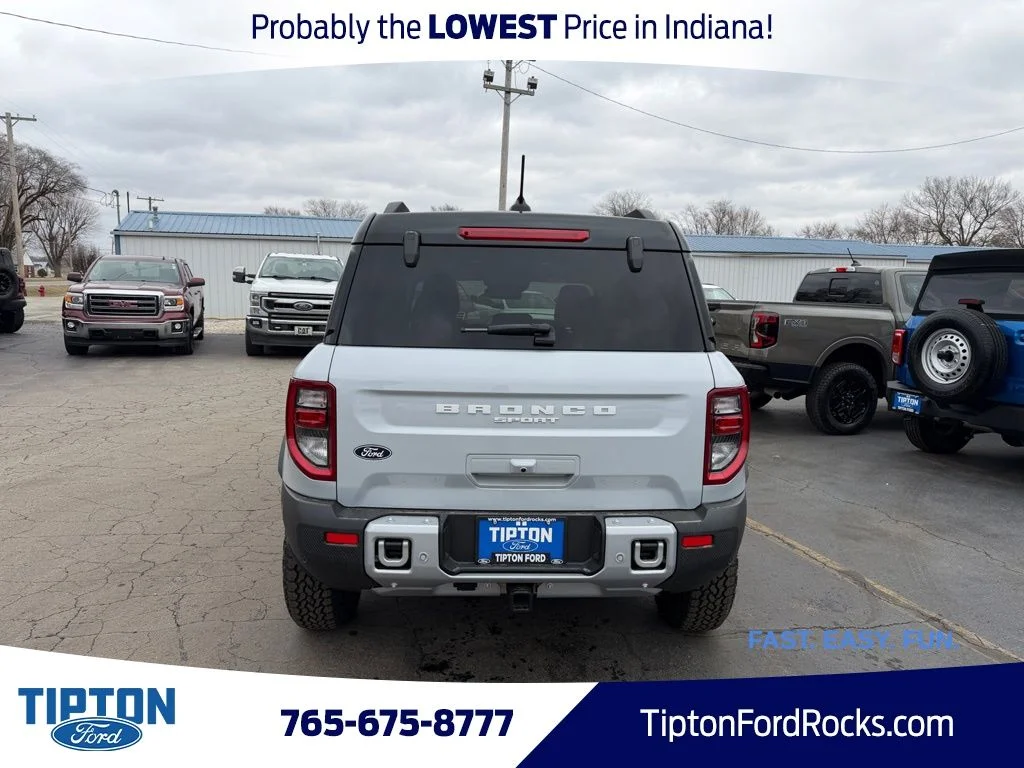 New 2026 Space White Metallic Ford Badlands® image 7
