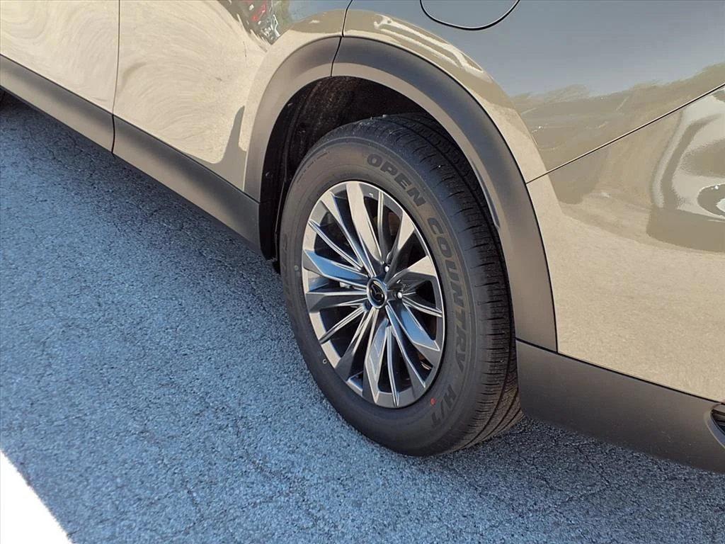 New 2026 Zircon Sand Metallic Mazda SC image 19