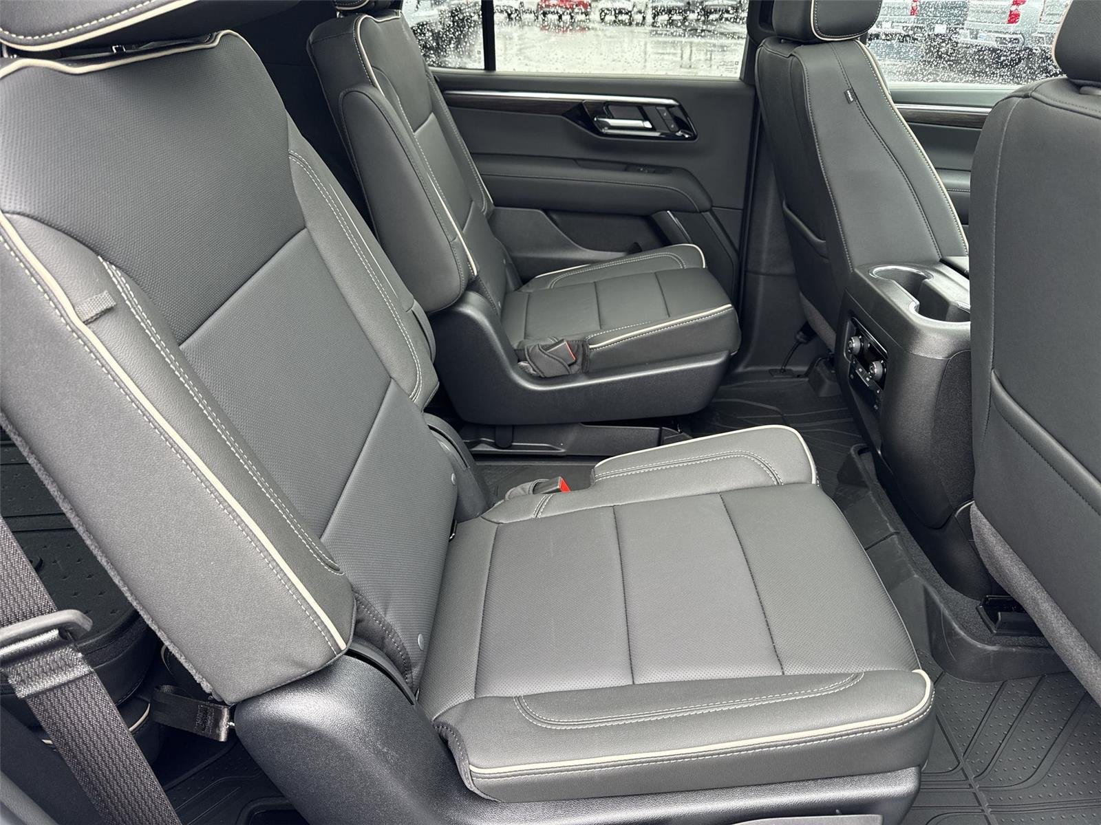 2026 Chevrolet Tahoe Premier - Photo 34