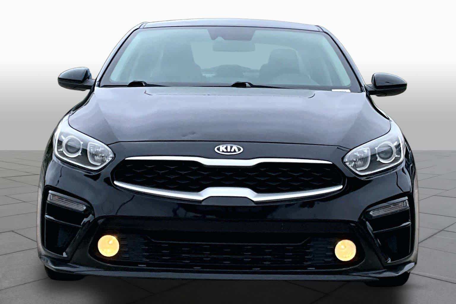 Used 2021 Aurora Black Kia LXS image 4