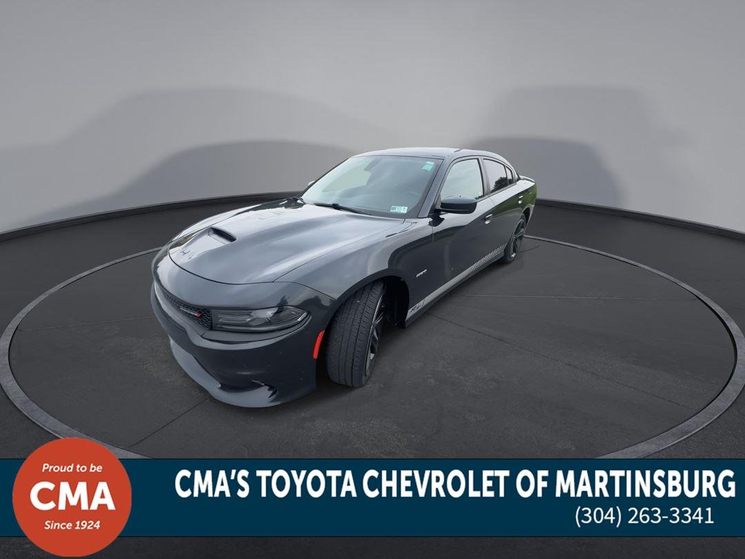 Used 2017 Pitch Black Clearcoat Dodge R/T image 4