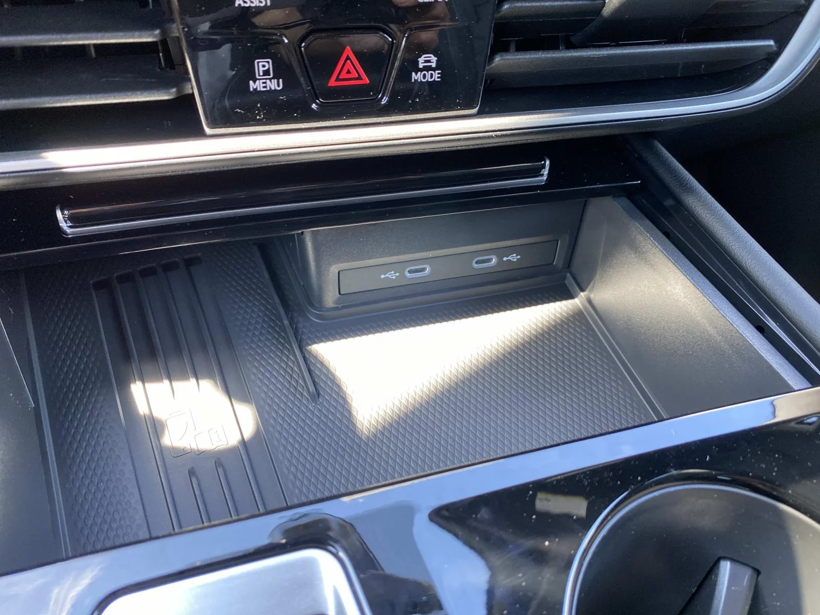 New 2026 Pure Gray Volkswagen 2.0T SE w/Technology 4MOTION image 10