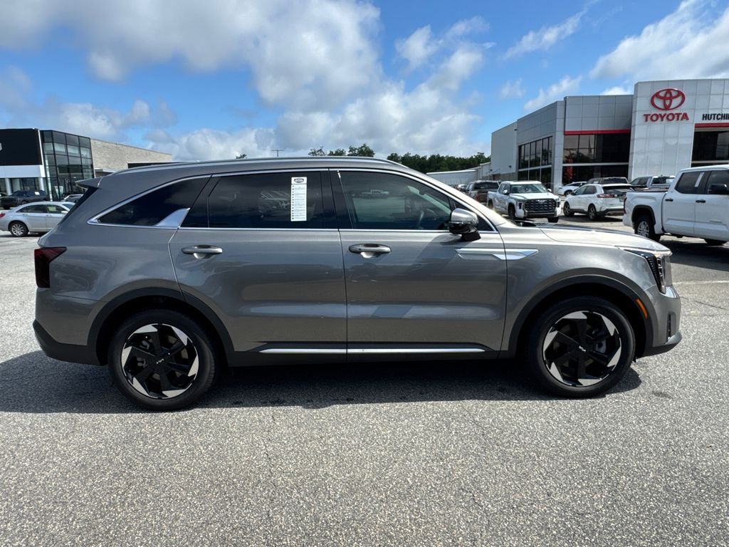 Used 2026 Beige Kia EX image 2