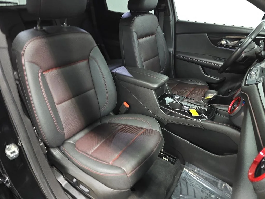 Used 2022 Black Chevrolet RS image 14