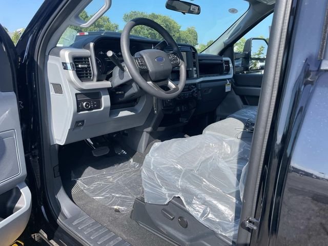 New 2026 Agate Black Metallic Ford F-350® XLT image 5