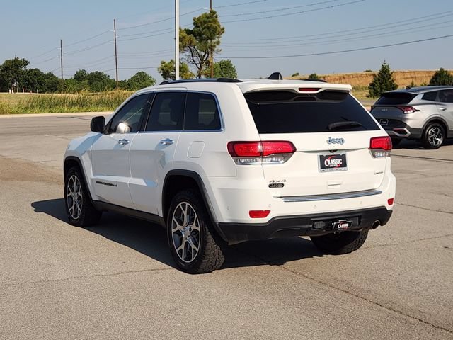Used 2022 White Jeep Limited 4x4 image 5