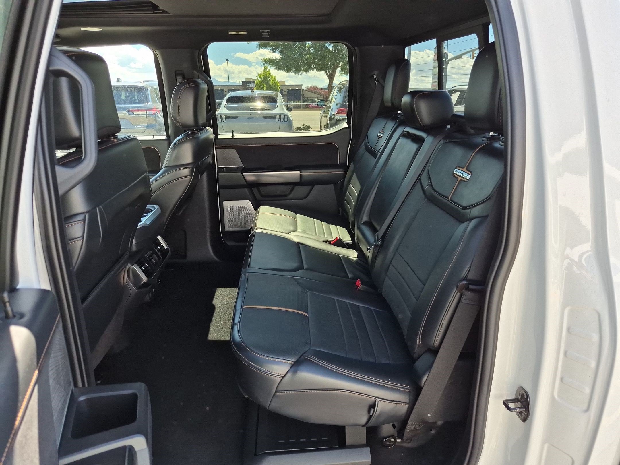 Used 2023 Star White Metallic Tri-Coat Ford Platinum image 29