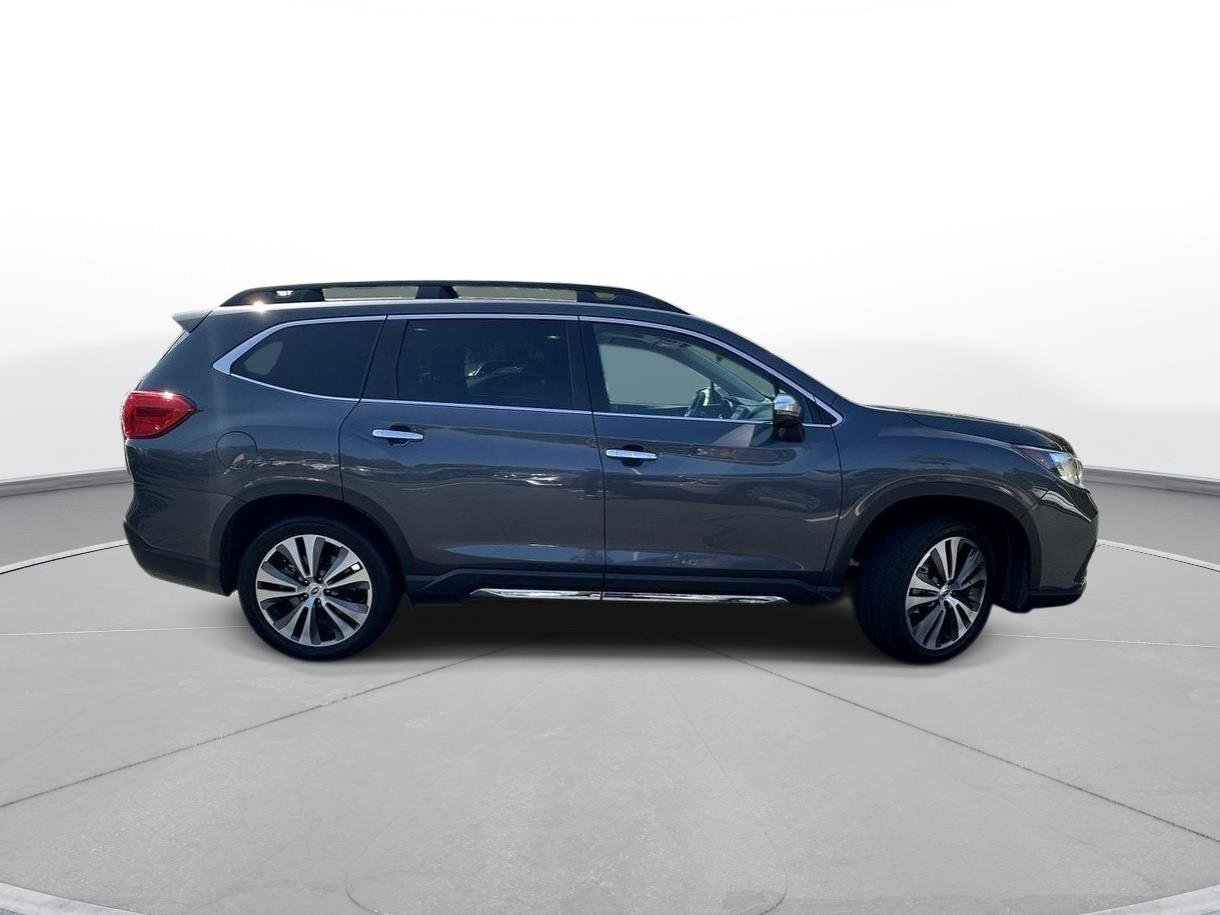 Used 2022 Magnetite Gray Metallic Subaru Touring image 5