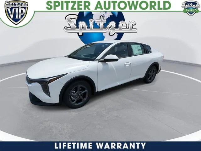 New 2026 Snow White Pearl Kia LXS image 4
