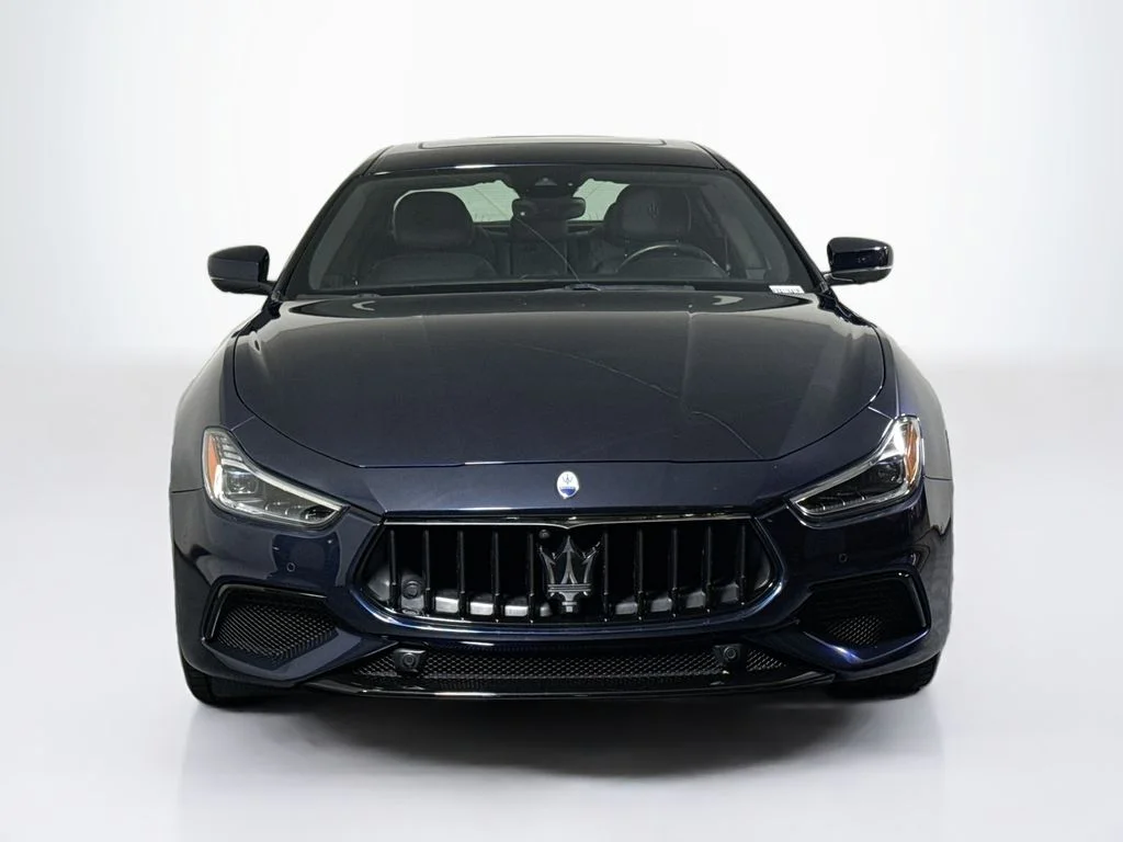 Used 2023 Blu Nobile Tri-Coat Maserati Modena image 8
