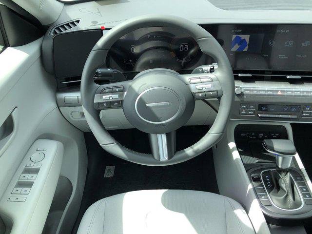 New 2026 Atlas White Hyundai SEL Sport FWD image 11