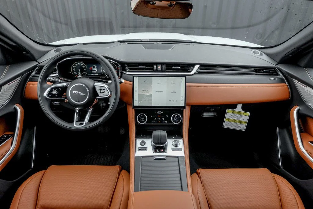 2026 Jaguar F-Pace R-Dynamic S - Photo 19